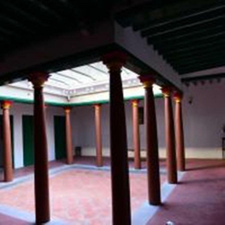 Villa Sentosa Kottakuppam Buitenkant foto