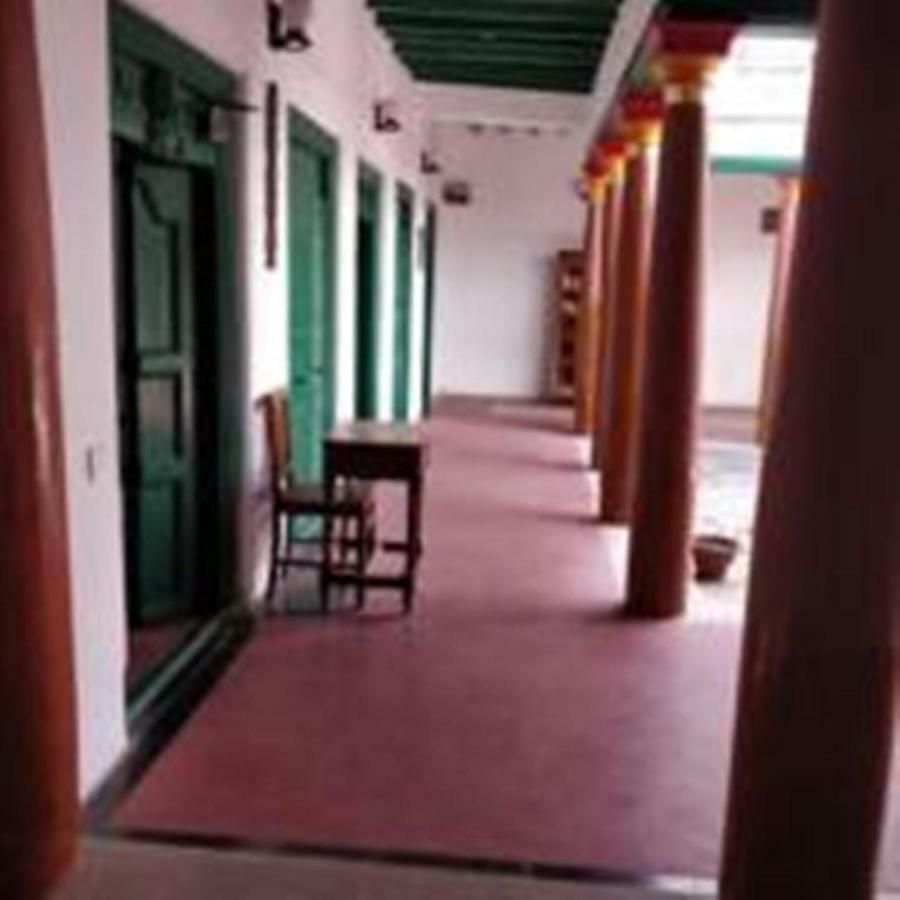 Villa Sentosa Kottakuppam Buitenkant foto